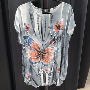 Blue Butterfly Short-Sleeve Blouse